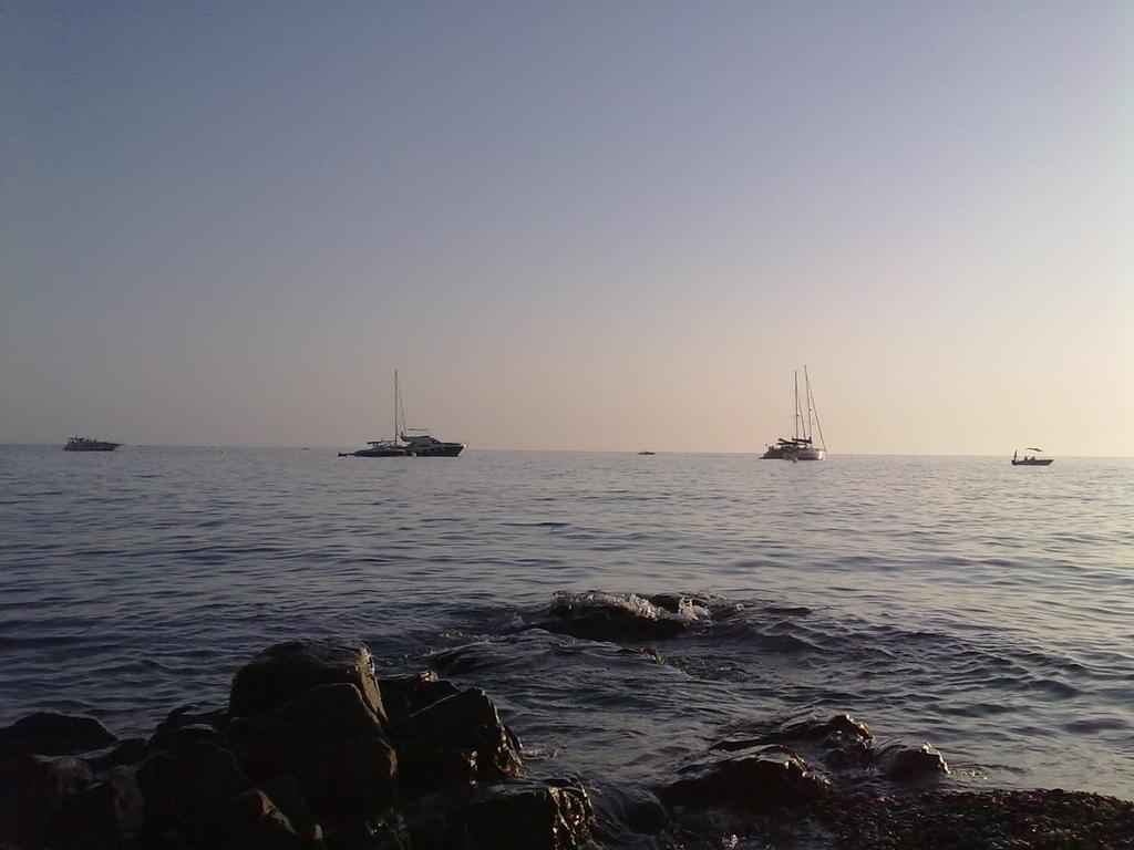 Pension La Herradura ภายนอก รูปภาพ
